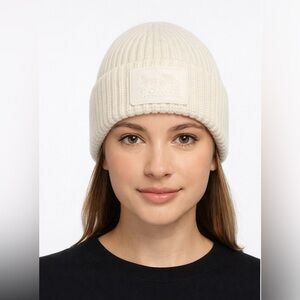 COACH Cream Knit Beanie with Leatherware Logo Patch – Unisex Winter Hat